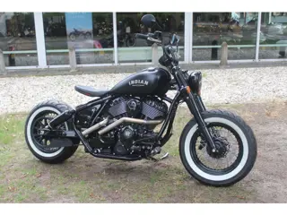 Indian Chief  Chief bobber darkhorse custombike