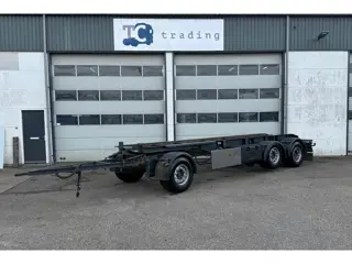 GS Meppel AIC-2700 N 27 ton / Liftas / APK / Banden zo goed als nieuw.