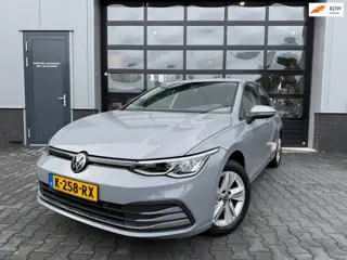 Volkswagen Golf 1.5 TSI 4 cilinder. Nieuwstaat