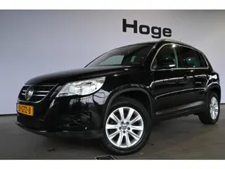 Volkswagen Tiguan 2.0 TDI Automaat DSG Sport&Style 4Motion Clima Cruise control Trekhaak Leder Licht