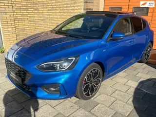 Ford Focus 1.5 EcoBoost ST Line Business