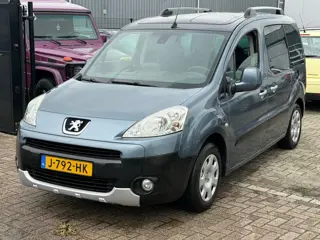 Peugeot Partner Tepee 1.6 XT Style 2010 5-Persoons LPG-G3 Nieuwe APK