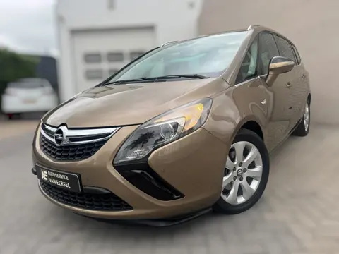 Opel Zafira Tourer 1.4 Rhythm Trekhaak / PDC / Navigatie / Climate Control / NL Auto