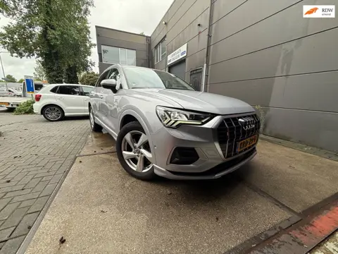Audi Q3 40 TFSI quattro Pano/Matrix/360Cam/Lage km