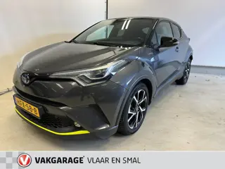 Toyota C-HR 1.8 Hybrid First Edition Leder interiuer -trekhaak-Navigatie-Camera-4 seizoensbanden.
