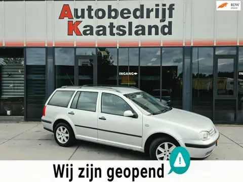 Volkswagen Golf Variant 1.6 Comfortline - Automaat - Trekhaak - Airco