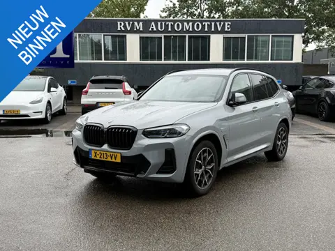 BMW X3 xDrive30e High Executive M SPORT | ELEKTRISCHE TREKHAAK| DEALER ONDERHOUDEN | 360 CAMERA | HE