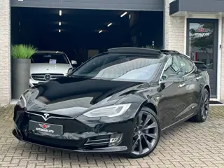 Tesla Model S 75D Base | 333PK | 21 Inch | Panorama dak | Autopilot | Luchtvering | 106.000 euro nie