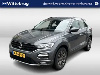 Volkswagen T-Roc 1.0 TSI Style / ADAPTIVE CRUISE/ PARKEER SENSOREN V+A/ CAMERA/ APP-CONNECT/ DAB/ CL
