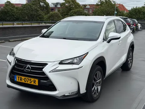Lexus LEXUS NX200T Leer Camera Adaptief Cruise Nieuwe Banden Nette Auto Vol Option