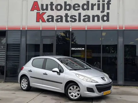 Peugeot 207 1.4 Acces Lite - Cruise - Trekhaak - Airco