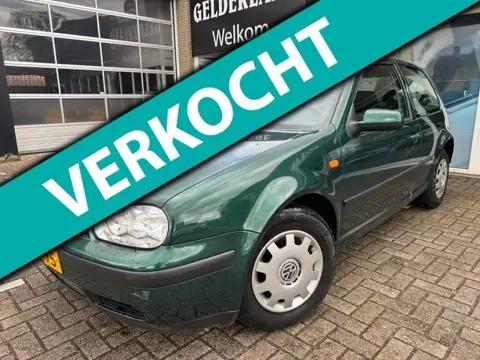 Volkswagen Golf 1.6
