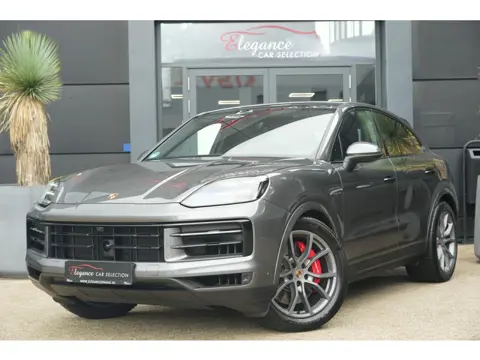 Porsche Cayenne Coupé 3.0 S E-Hybrid | 520PK | Pano | SportChrono | HUD | 360° Camera Porsche Cayenn