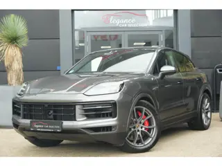Porsche Cayenne Coupé 3.0 S E-Hybrid | 520PK | Pano | SportChrono | HUD | 360° Camera Porsche Cayenn