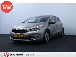 Kia cee'd 1.6 GDI Super Pack/ Trekhaak/ Automaat!/ 16'' LMV/ Xenon/ Apple + Android/ Keyless/ Camera
