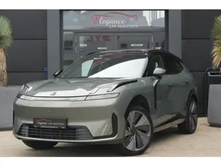 Lynk & Co 08 1.5 More | 350 PK | 200 KM EV | PANO | HARMAN KARDON | 360° | MASSAGE Deze zeer complet