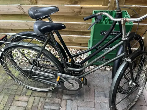 twee goede stadsfietsen