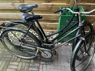 twee goede stadsfietsen