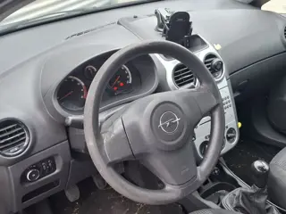 Foto 14 van Opel Corsa 1.2-16V Selection | Nieuw Binnen! | Airco | APK 07-04-2027 |