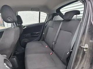 Foto 16 van Opel Corsa 1.2-16V Selection | Nieuw Binnen! | Airco | APK 07-04-2027 |