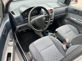 Foto 16 van Hyundai Getz 1.3i GLS Sky - 5 Deurs - Nieuwe Apk - Airco