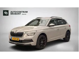 Skoda Kamiq 1.0 TSI Sport Business NARDO GREY! | NL-AUTO | CARPLAY | DIG DASH | ACHTERCAM | STOELVER
