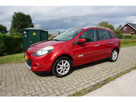 Renault Clio Estate 1.6-16V 20th Anniversary automaat