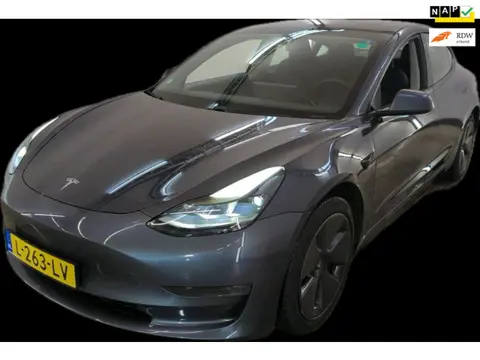 Tesla Model 3 Long Range AWD 75 kWh
