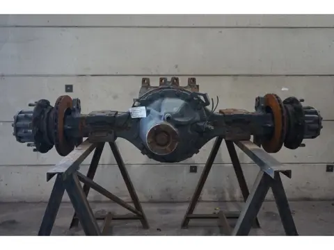 Mercedes-Benz R440-13A/C22.5 41/18 1?MODEL I=2.278
