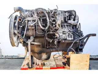 MAN D2866LF26 EURO2 310PS (bj 2004)