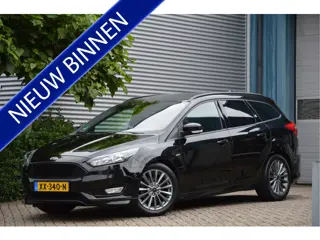 Ford FOCUS Wagon 1.0 ST-LINE | NAVI | CRUISE | PDC | AIRCO | TREKHAAK | STOEL/STUURVERW | ENZ