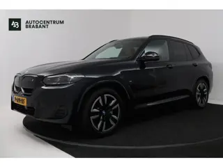 BMW iX3 Executive 80 kWh (TREKHAAK, 98,9% SOH, PANORAMADAK, STOELVERWARMING, SFEERVERLICHTING, CAMER