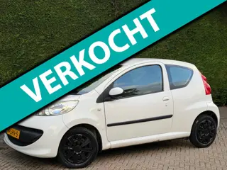 Peugeot 107 1.0-12V XR INRUILKOOP/RIJDGOED/APK 4-27