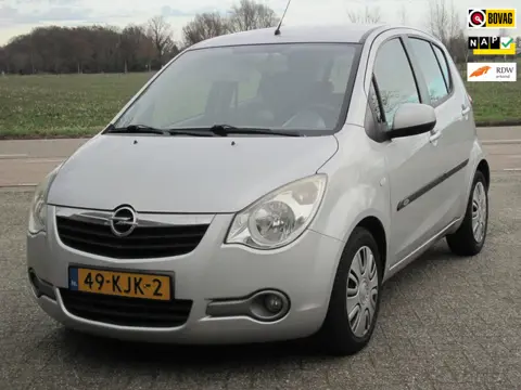 Opel Agila 1.2 Edition