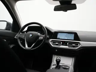 Foto 20 van BMW 3 Serie Touring 330e PHEV 293pk Dealer O.H. | Cruise Control | Camera | Stoelverwarming | Carpla