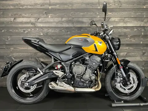 Triumph TRIDENT 660 COSMIS YELLOW - 53692372