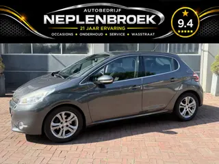Peugeot 208 1.2 VTi Allure km 112.000 Bj 2014 Navi,16Inch,Clima,Cv Dealer onderhouden !!