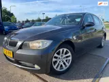 Foto 21 van BMW 3-serie 320i High Executive