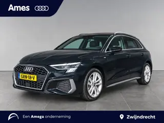Audi A3 Sportback 40 204pk TFSIe S-Line Parkeersensoren achter | Navigatiesysteem | Verwarmbare voor