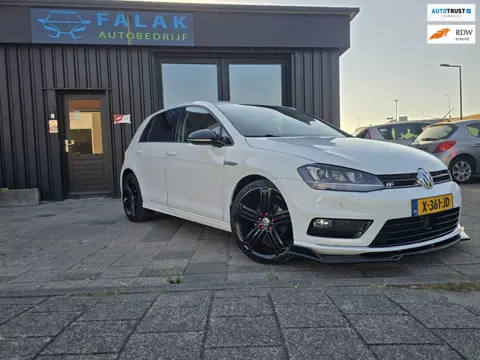 Volkswagen Golf 1.2 TSI R-Leni AUTOMAAT