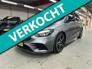Mercedes-Benz B-klasse 180 Business Solution AMG, Pano, Led, Org NL!