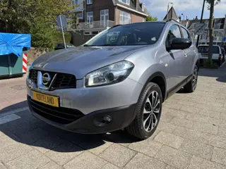 Foto 17 van Nissan Qashqai 1.6 Tech View NAVI 360 Camera Panoramadak Leer