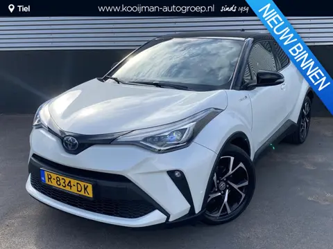 Toyota C-HR 2.0 Hybrid Style Luxury Elektrisch verstelbare stoelen, Dodehoekdetectie, JBL , achterui