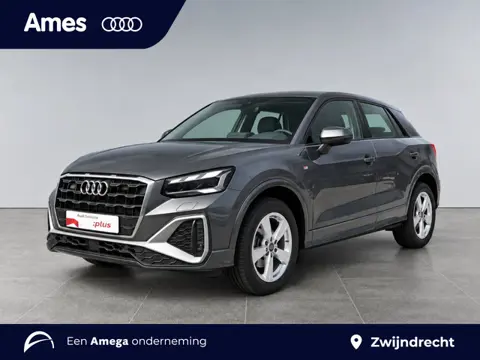 Audi Q2 35 150pk TFSI S Edition Parkeerhulp plus | Achteruitrijcamera | Stoelverwarming voorin