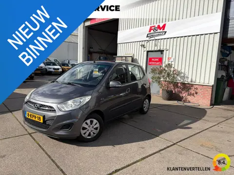 Hyundai i10 1.0 Black pack Airco, trekhaak afneembaar, pdc achter