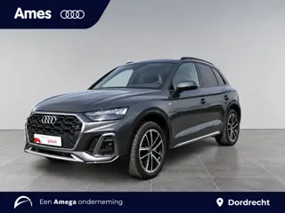 Audi Q5 50 299pk TFSI e S edition Parkeerhulp plus | Adaptive cruise control | Stoelverwarming voori