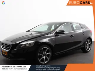 Volvo V40 2.0 T2 Ocean Race Climate Control Navigatie Lederen bekleding Parkeersensoren Trekhaak Lic
