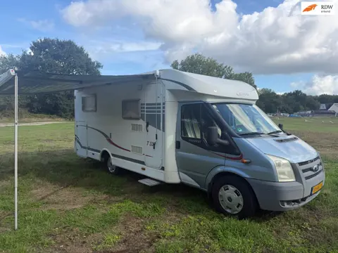 Ford TRANSIT 337 Camper Carado