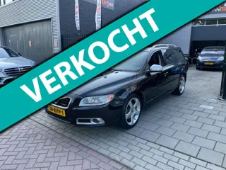 Volvo V70 2.0T R-Edition Trekhaak Airco Navi PDC NAP APK
