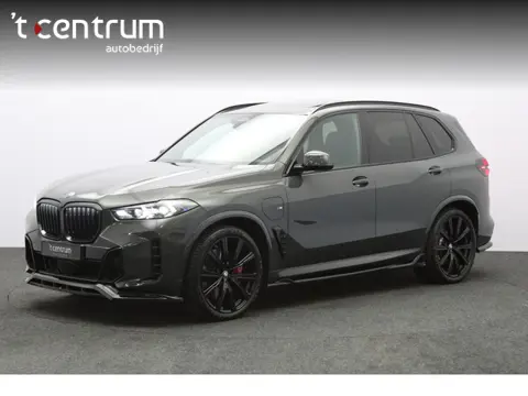 BMW X5 xDrive50e 490 PK M-Sport PHEV, Dravit Grau, Bowers & Wilkins Sound, Sky Lounge Panoramadak, I
